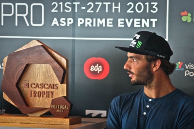 KICK-OFF NO CASCAIS BILLABONG PRO