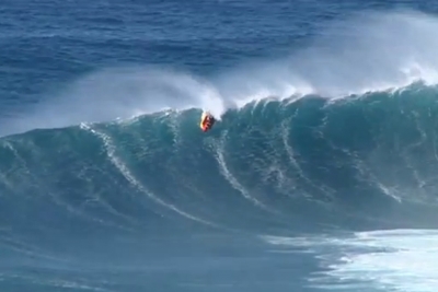 IAN WALSH SURFA JAWS