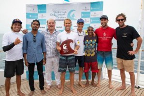JOSH KERR VENCE O EVENTO PRINCIPAL DO CHAMPIONS TOPHY 2019 NAS MALDIVAS
