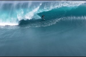Lucas &#039;Chumbo&#039; Chianca enfrenta a Nazaré, Waimea, Teahupo&#039;o, Pipeline e Cortes Bank