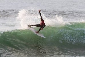 Henrique Menezes vence 19.º Luso Galaico na Praia da Arda