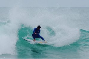 Gabriel Medina diverte-se em Portugal enquanto espera pelo início do MEO Rip Curl Pro