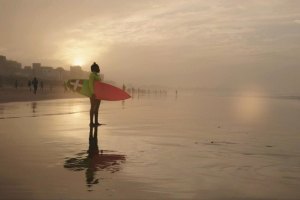 Documentário de surf no Senegal distinguido nos Webby Awards