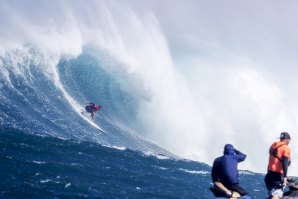 NIC VON RUPP DESPEDE-SE DE JAWS COM UMA BOA PRESTAÇÃO NO EVENTO DE ONDAS GRANDES