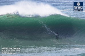 O havaiano Trevor Sven Carlson na Nazaré. 