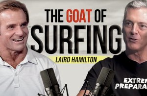 Laird Hamilton, o génio selvagem, fala do impacto da Nazaré no big wave surfing
