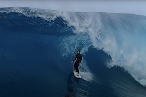 Nathan Florence, o mestre dos tubos, encontra ondas únicas em Lances Right