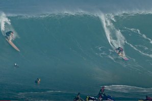 As dezenas de drops de Mason Ho em Waimea Bay