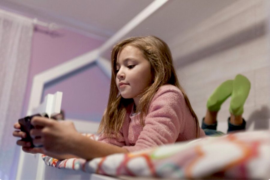 Dinamarca proíbe redes sociais para menores de 15 anos — medida histórica para travar a dependência digital