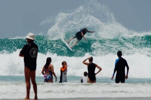 AMANDO O VERÃO COM MICK FANNING