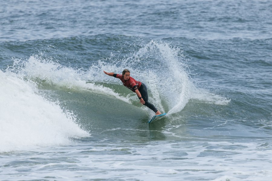 Yolanda Hopkins derrota Alyssa Spencer (USA) e já está nos 1/4 de final em Saquarema