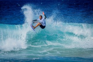 Frederico Morais em Destaque no Arranque do Ballito Pro 2025