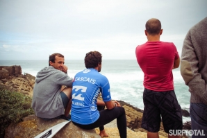 ZÉ FERREIRA NAS REPESCAGENS DO CASCAIS BILLABONG PRO