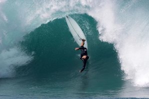 Makai McNamara wipe out quase lhe tirou a vida