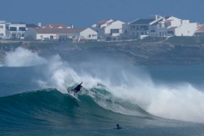 Baleal super session - o surf dos pros na praia &quot;menos provável&quot;...