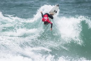 Tomás Fernandes é um dos cinco elementos lusos ainda em competição.