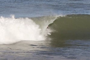 Surf na onda da CAVE para a direita e para a esquerda