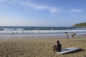 PRÁTICA DE SURF VAI SER PERMITIDA EM ESPANHA A PARTIR DE 4 DE MAIO