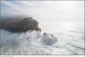 No dia 14 de Maio, poderás ver a Nazaré pelos olhos do fotógrafo Ricardo Bravo