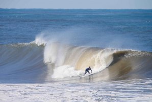 Junior Pro Espinho: Cerca de duzentos atletas invadiram as ondas de Espinho