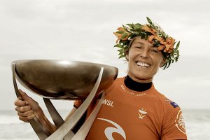 Stephanie Gilmore anuncia que está de fora do CT em 2024