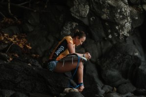 Carissa Moore no Maui Pro, onde venceu o seu 4º título mundial. Foto: Ed Sloane