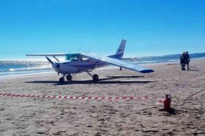 A avioneta que causou toda esta situação. Click by Publico.pt