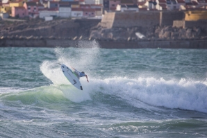 PENICHE REFORÇA APOSTA NO SURF COM &#039;ECO RESORT&#039; E PARQUE DE CAMPISMO