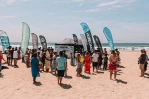 Levi Hummel e Bernardo Marques vencem AON Titan Trophies Mini Groms - Sub 10 e Sub 12