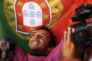 Tiago Pires aqui após uma das suas vitórias no QS de Ribeira que lhe permitiu o passaporte para o CT em 2017