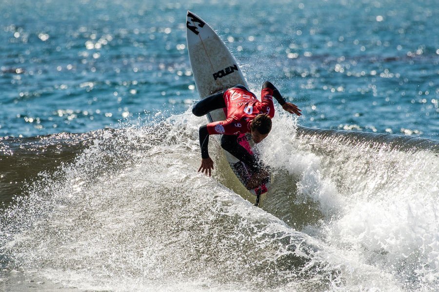 Luís Perloiro é um dos surfistas que vamos poder acompanhar.
