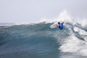 AS ONDAS E A ENTREVISTA DE FREDERICO MORAIS EM BELLS BEACH