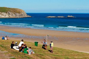 Ondas bem pequenas levaram a "lay day" em Pantin.