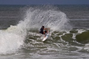 Apesar do bom desempenho, Eduardo Fernandes acabou por ser afastado na R6 das repescagens.