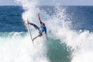 Beyrick de Vries foi premiado com um wildcard no Corona Open J-Bay após o seu resultado no Ballito Pro Foto: WSL / Ryan Janssens