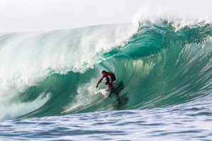 Alex Botelho está a recuperar do grave acidente que teve na Nazaré
