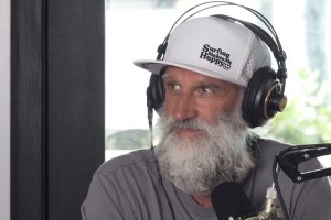 Barton Lynch reacende a polémica do mid-season cut: "é inaceitável"