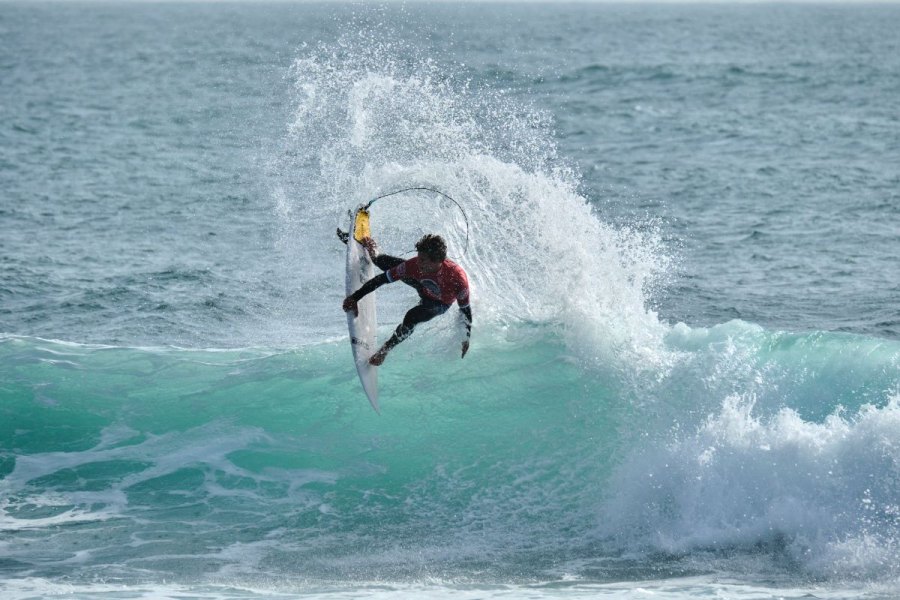 Liga MEO Surf: Ribeira d’Ilhas entrega espetáculo e define finalistas do Allianz Ericeira Pro