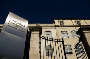 UNIVERSIDADE LUSÓFONA IRÁ PREPARAR TREINADORES DE SURF