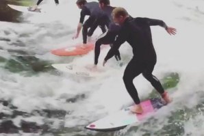 Mick Fanning &amp; Co visitam o Rio Eisbach