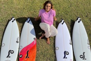 Mafalda Lopes junta-se ao team da Semente Surfboards