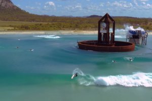 Deverão as futuras olimpíadas ser realizadas em piscina de ondas?