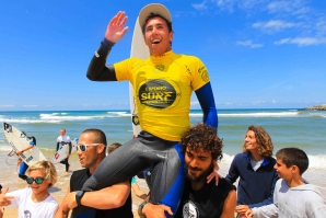 Vasco venceu a 1ª etapa do circuito europeu Pro Junior em Espinho 
