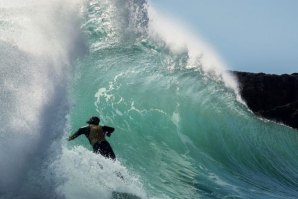 Nic Von Rupp na capa da The Surfer&#039;s Journal