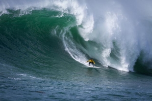 Grant Baker, em Mavericks, no ano passado.