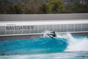 Abre amanhã ao público a Wavegarden nos Alpes Suíços