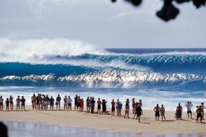 O QUE PRECISAMOS DE SABER SE QUISERMOS SURFAR EM &quot;BANZAI&quot; PIPELINE