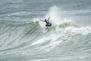 Jeremy Flores (França) - © WSL /  Cestari