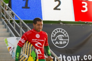 Adriano já tinha competido em Peniche de forma condicionada.