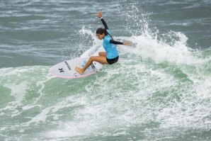 Carol Henrique voltou hoje a vencer mais uma bateria no WQS.